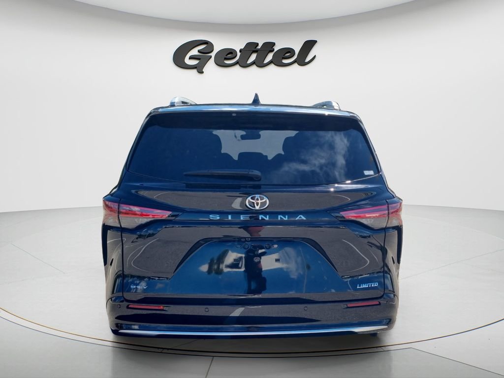 New 2026 Toyota Sienna Limited FWD image 6
