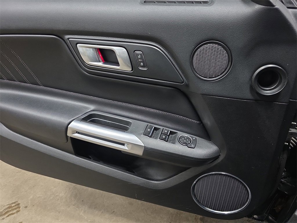 Used 2021 Ford Mustang Premium image 25