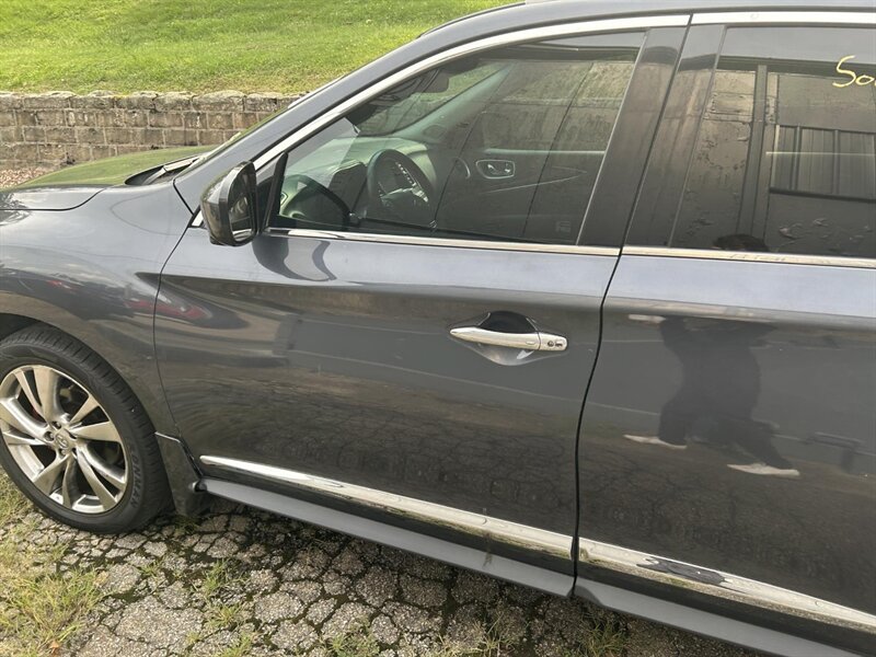 Used 2013 INFINITI JX35 AWD w/ Premium Pkg image 21