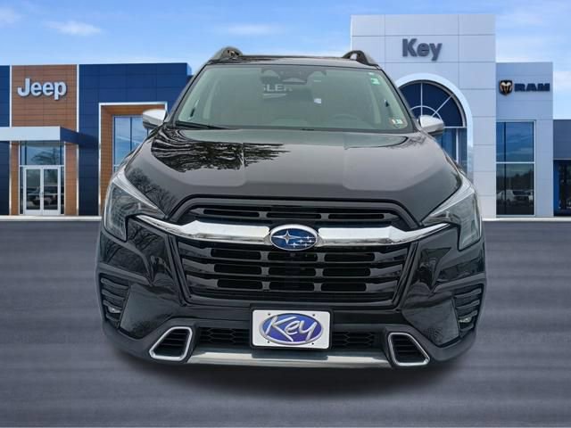 Used 2023 Subaru Ascent Touring AWD/4WD image 9
