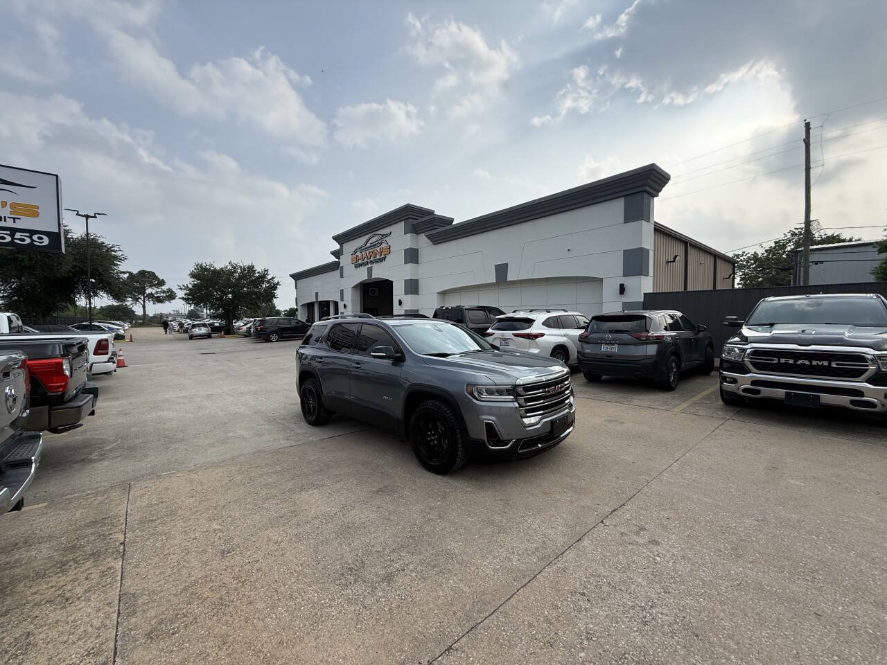 Used 2021 GMC Acadia AT4 AWD/4WD image 47