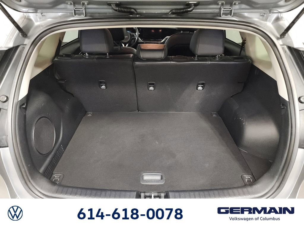 Used 2022 Kia Niro EX image 24