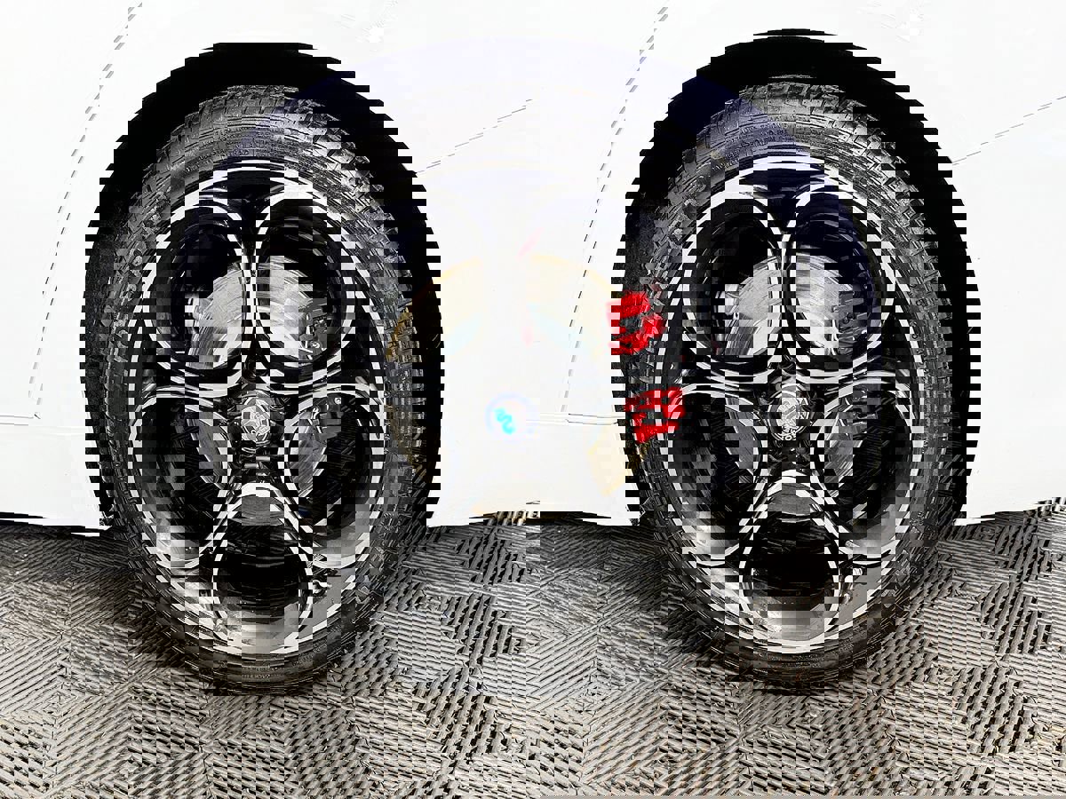 Used 2022 Alfa Romeo Giulia Veloce image 49