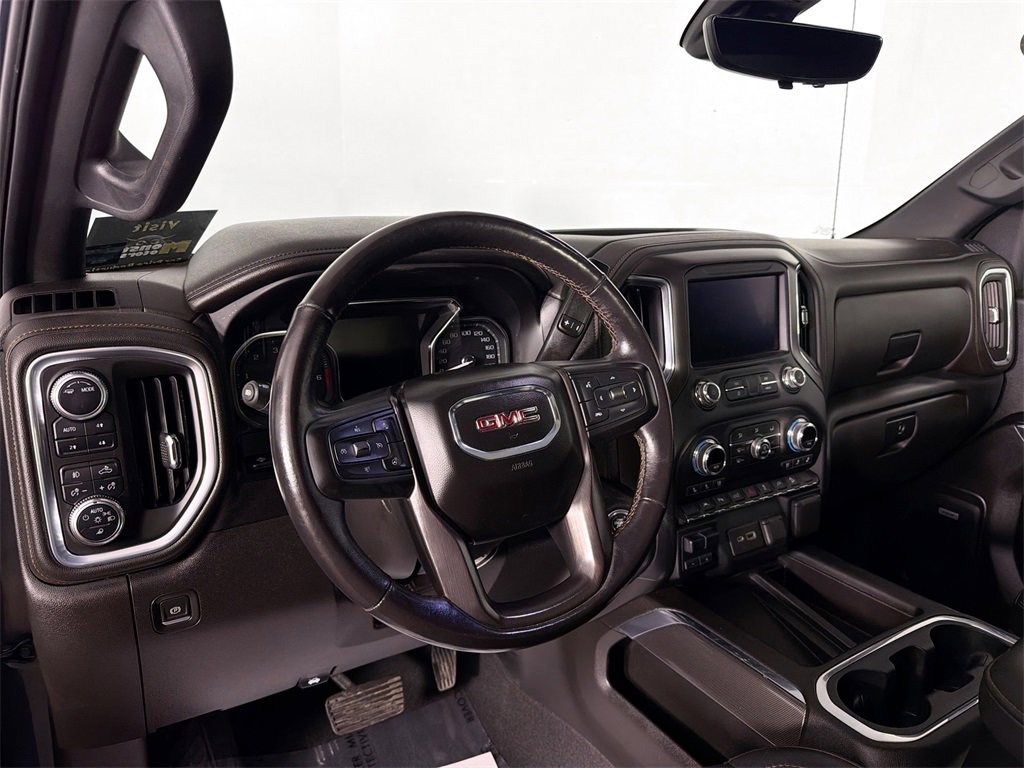 Used 2022 GMC Sierra 1500 AT4 w/ Technology Package image 9