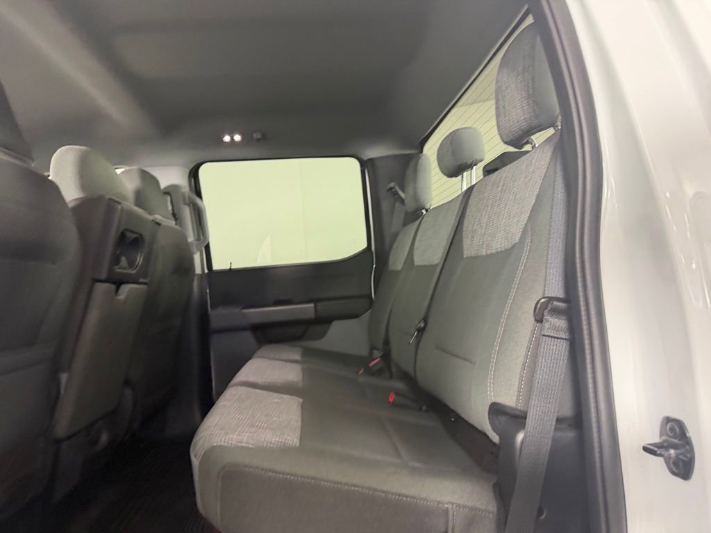 Used 2023 Ford F350 XLT AWD/4WD image 25