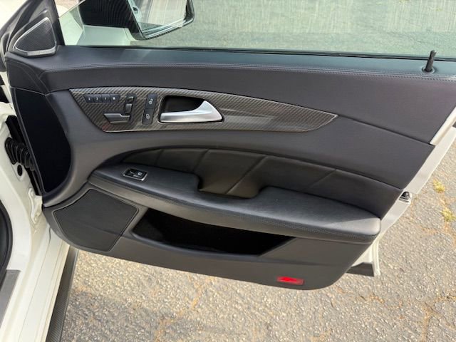 Used 2012 Mercedes-Benz CLS 63 AMG image 31