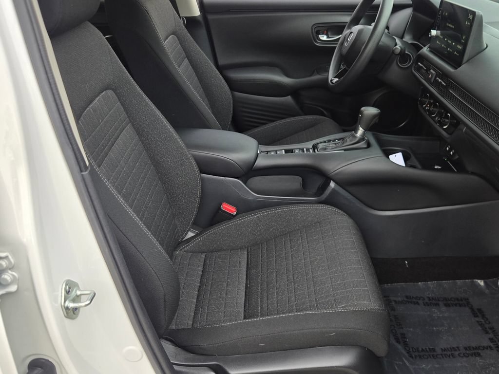 Used 2026 Honda HR-V LX image 17