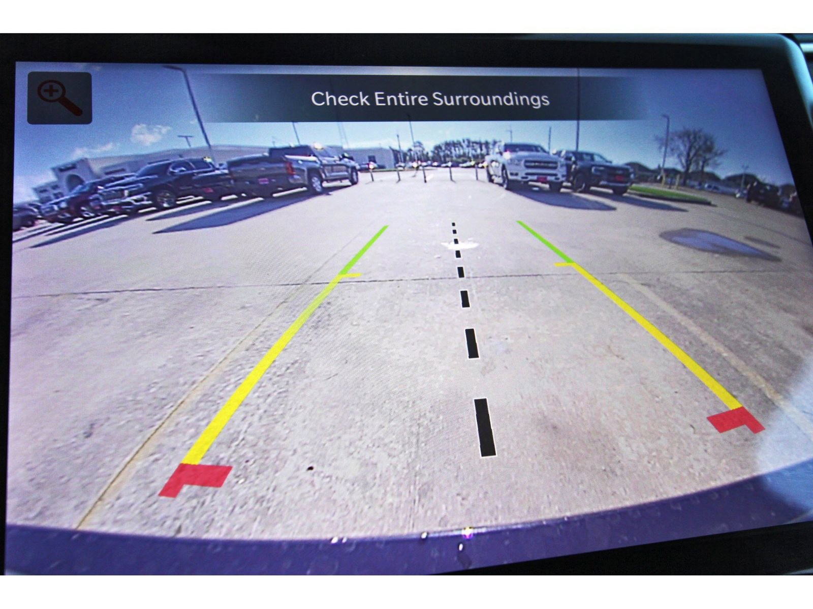 Used 2023 Jeep Grand Cherokee Limited w/ Black Appearance Package image 26