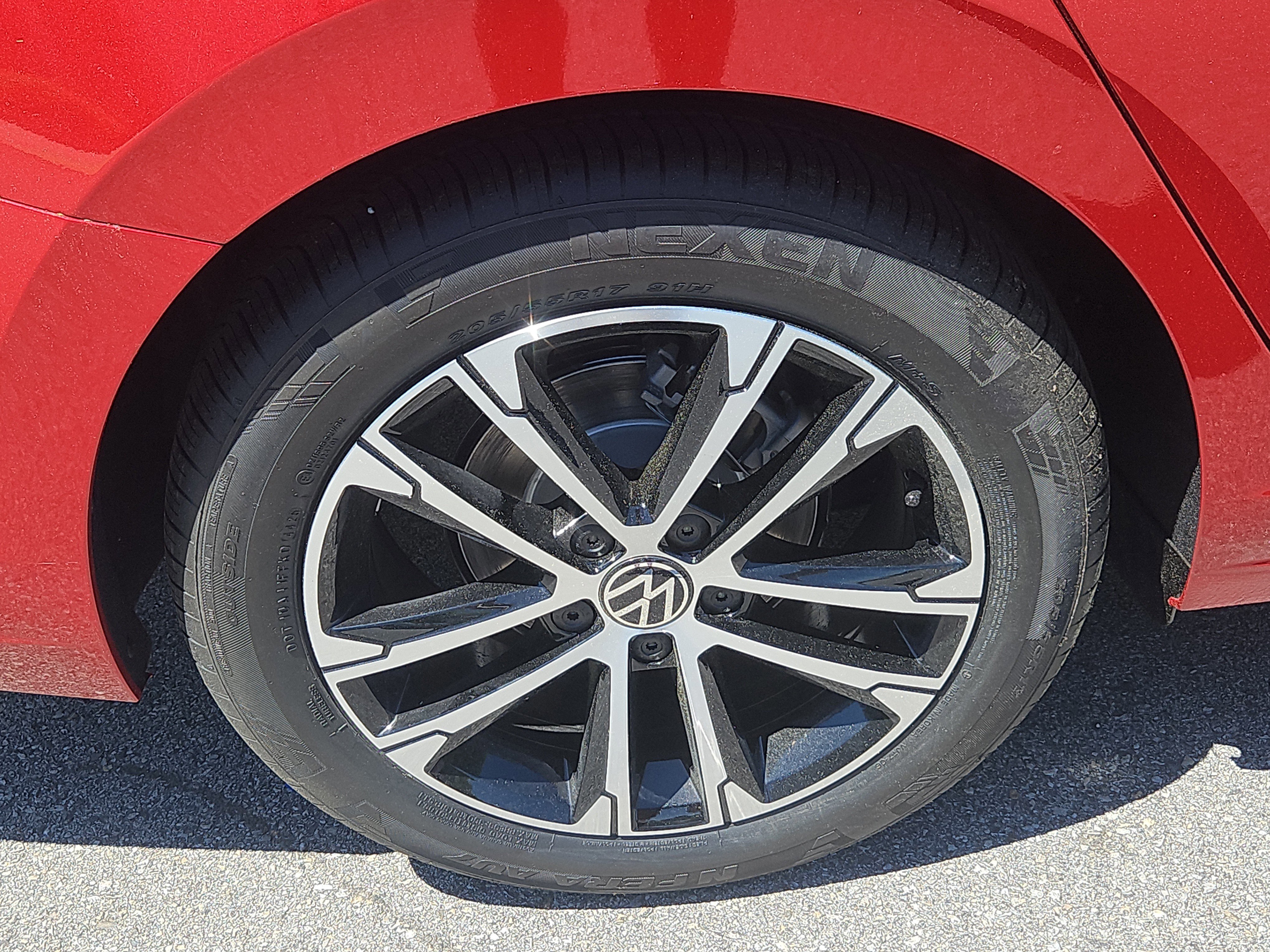 New 2026 Volkswagen Jetta Sport FWD image 3