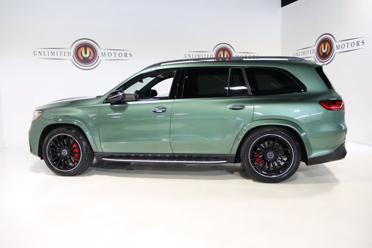 Used 2026 Mercedes-Benz GLS 63 AMG 4MATIC image 37