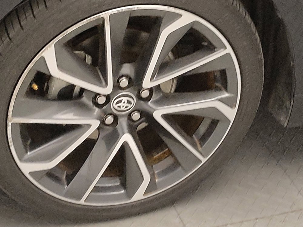Used 2020 Toyota Corolla SE FWD image 31