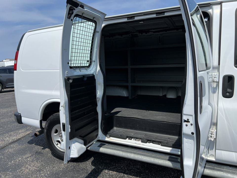 Used 2020 GMC Savana 2500 w/ Driver Convenience Package RWD image 7