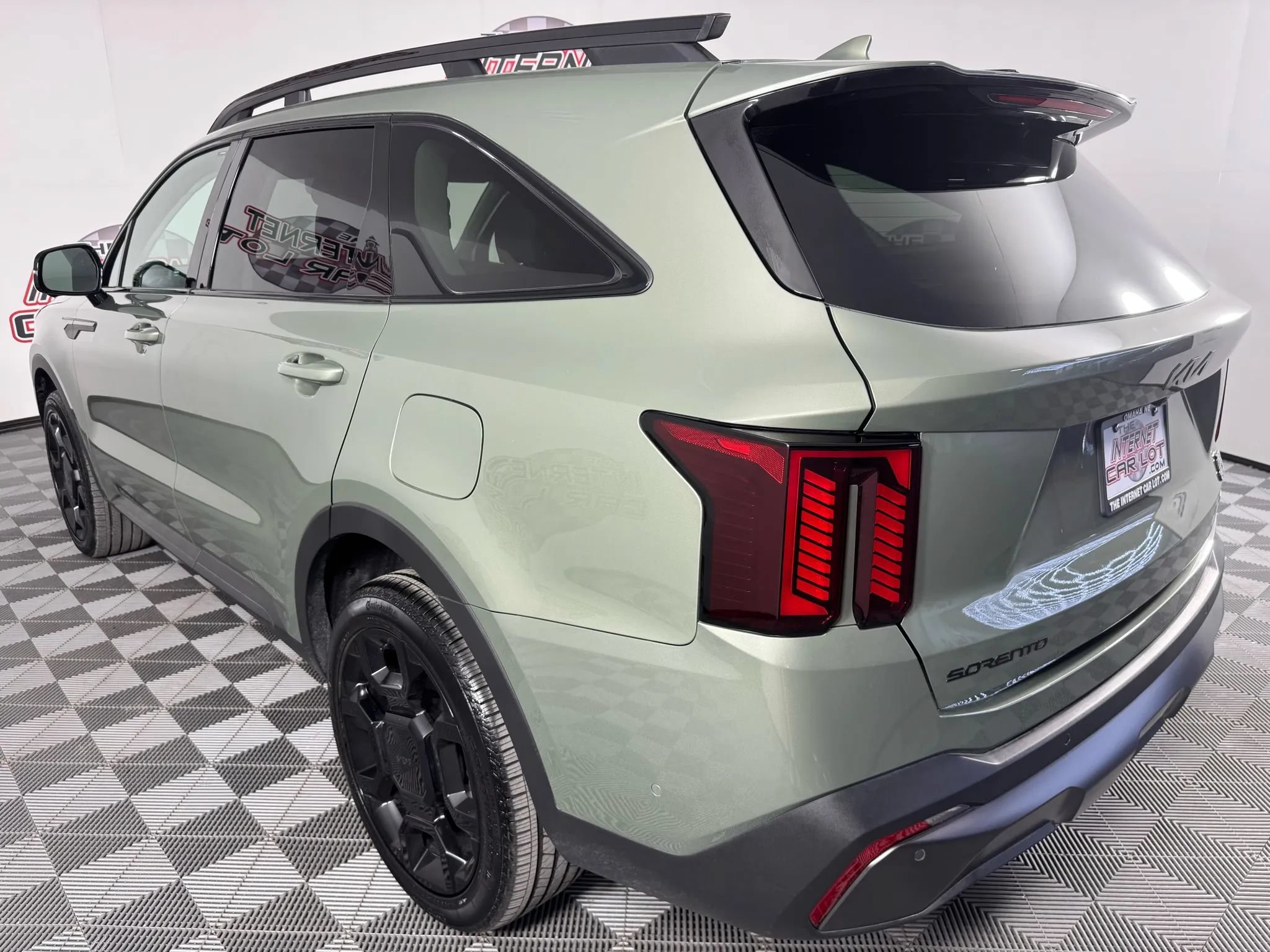 Used 2025 Kia Sorento SX AWD/4WD image 28