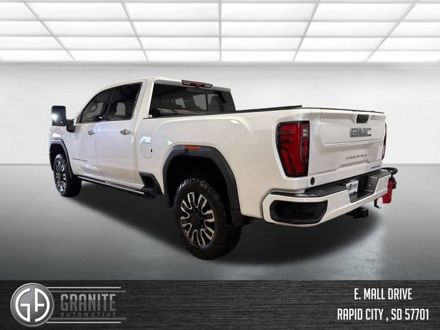Used 2024 GMC Sierra 2500 Denali Ultimate image 3