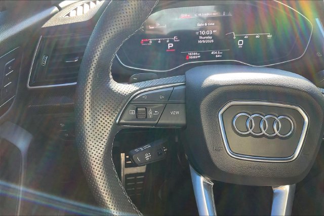 Certified 2024 Audi SQ5 Premium Plus w/ Premium Plus Package AWD/4WD image 18