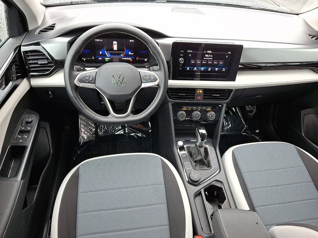 Certified 2025 Volkswagen Taos S image 9