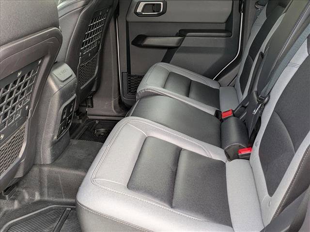 Used 2024 Ford Bronco Black Diamond image 18