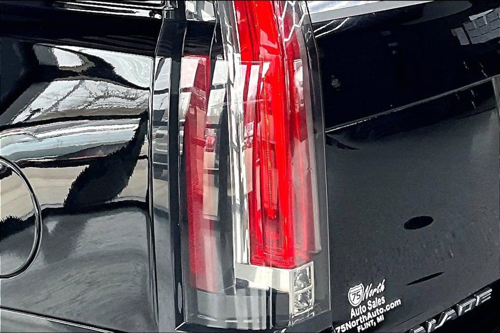 Used 2016 Cadillac Escalade Premium AWD/4WD image 22