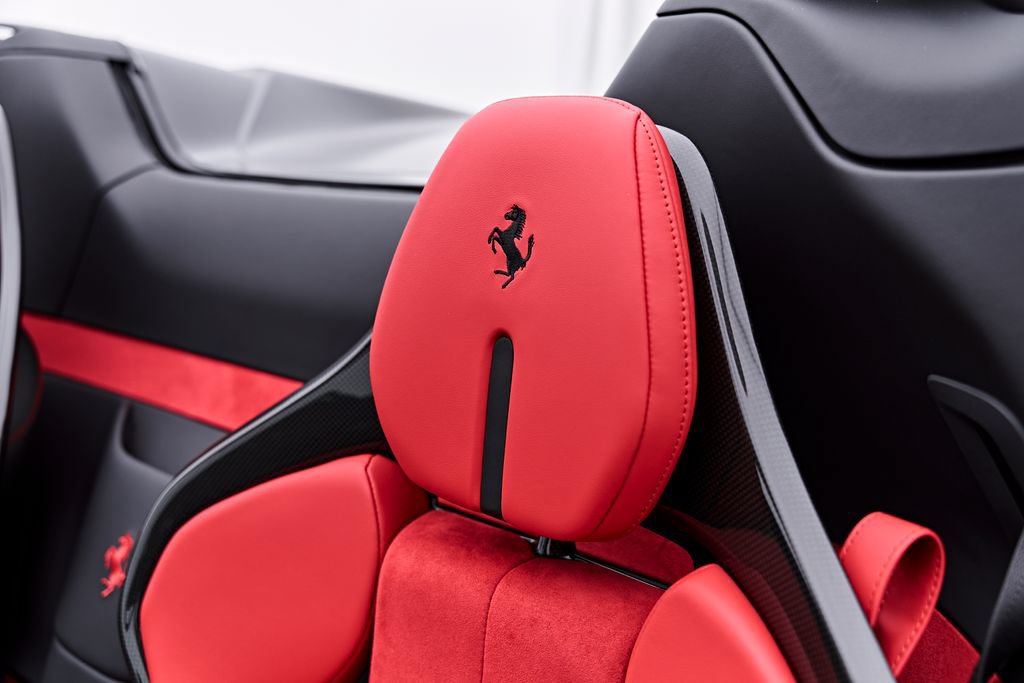 Used 2024 Ferrari SF90 Spider AWD/4WD image 61