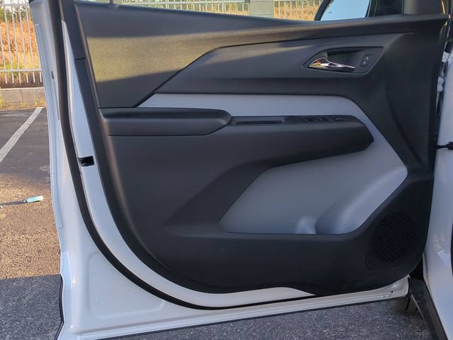 New 2027 Chevrolet Bolt LT w/ Comfort Package FWD image 22
