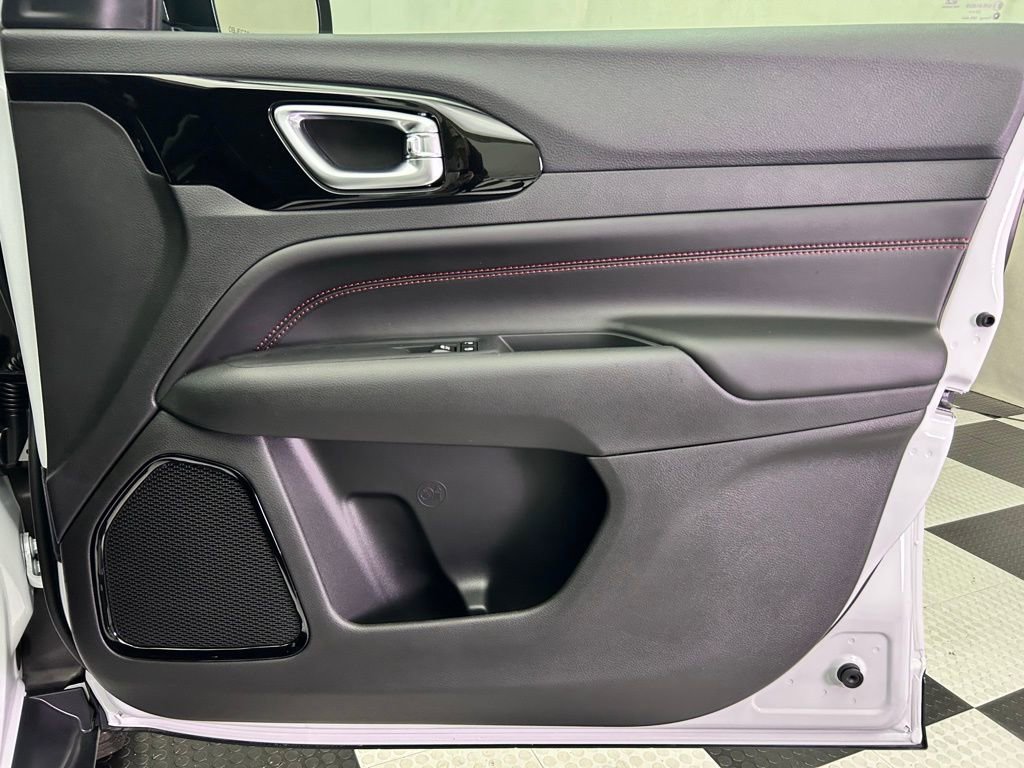 New 2026 Jeep Compass Trailhawk image 22