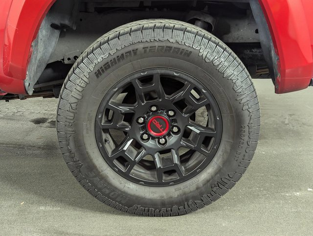 Used 2021 Toyota Tacoma TRD Sport image 12
