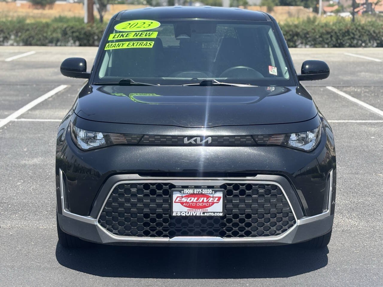 Used 2023 Kia Soul LX w/ LX Technology Package FWD image 24