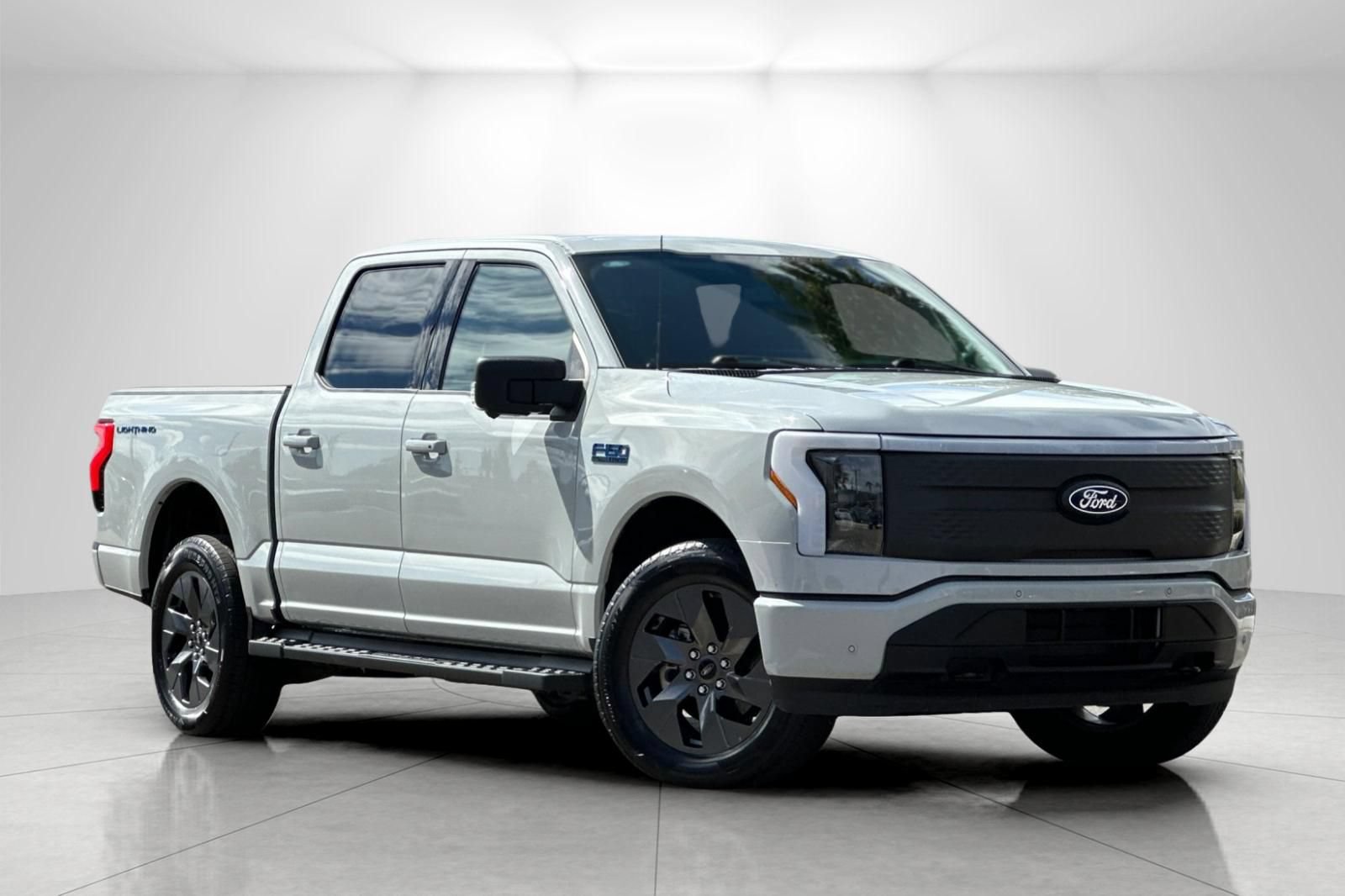 Used 2024 Ford F150 Lightning Flash w/ Max Trailer Tow Package
