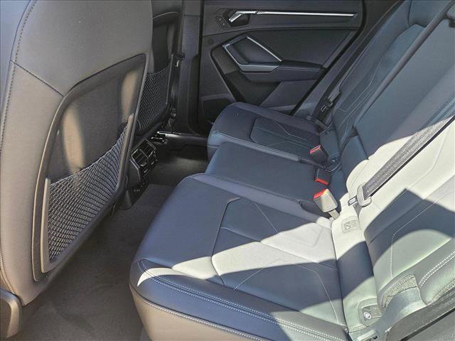 New 2025 Audi Q3 2.0T Premium w/ Convenience Package AWD/4WD image 14