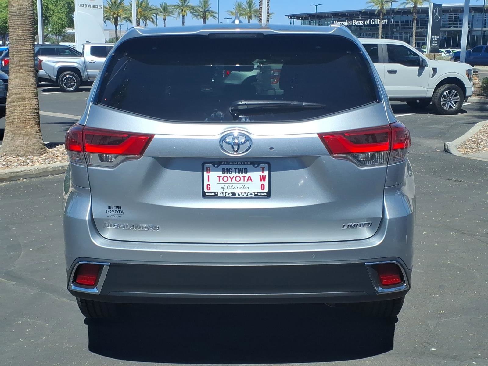 Certified 2017 Toyota Highlander Limited image 5