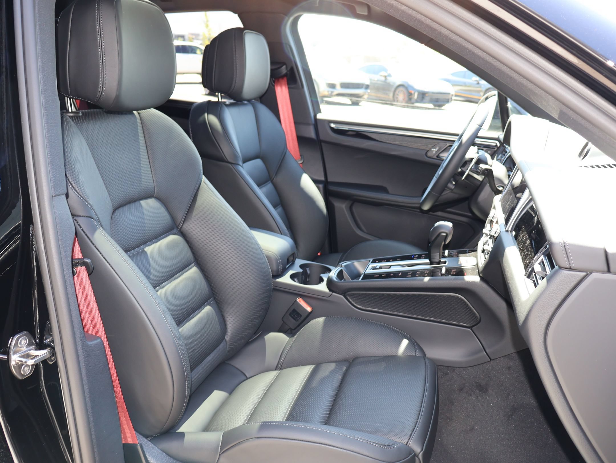 New 2026 Porsche Macan S AWD/4WD image 26
