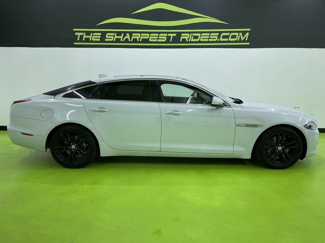 Used 2018 Jaguar XJ L Portfolio image 11