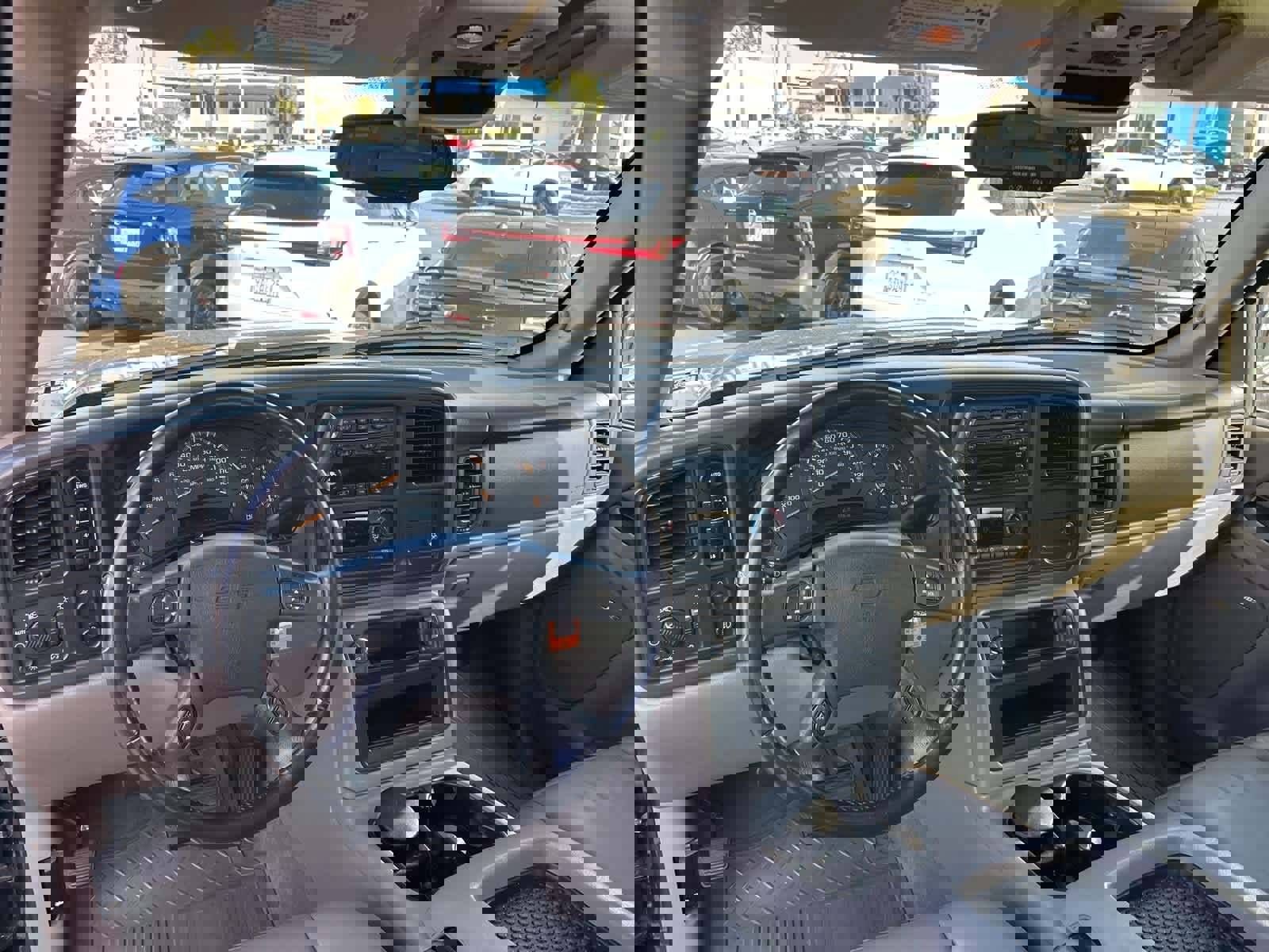 Used 2005 Chevrolet Avalanche Z71 w/ Sun And Sound Package image 41