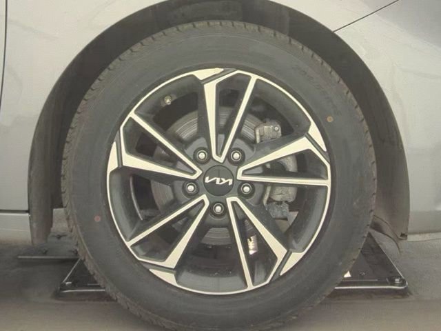 Used 2024 Kia Forte LXS FWD image 20