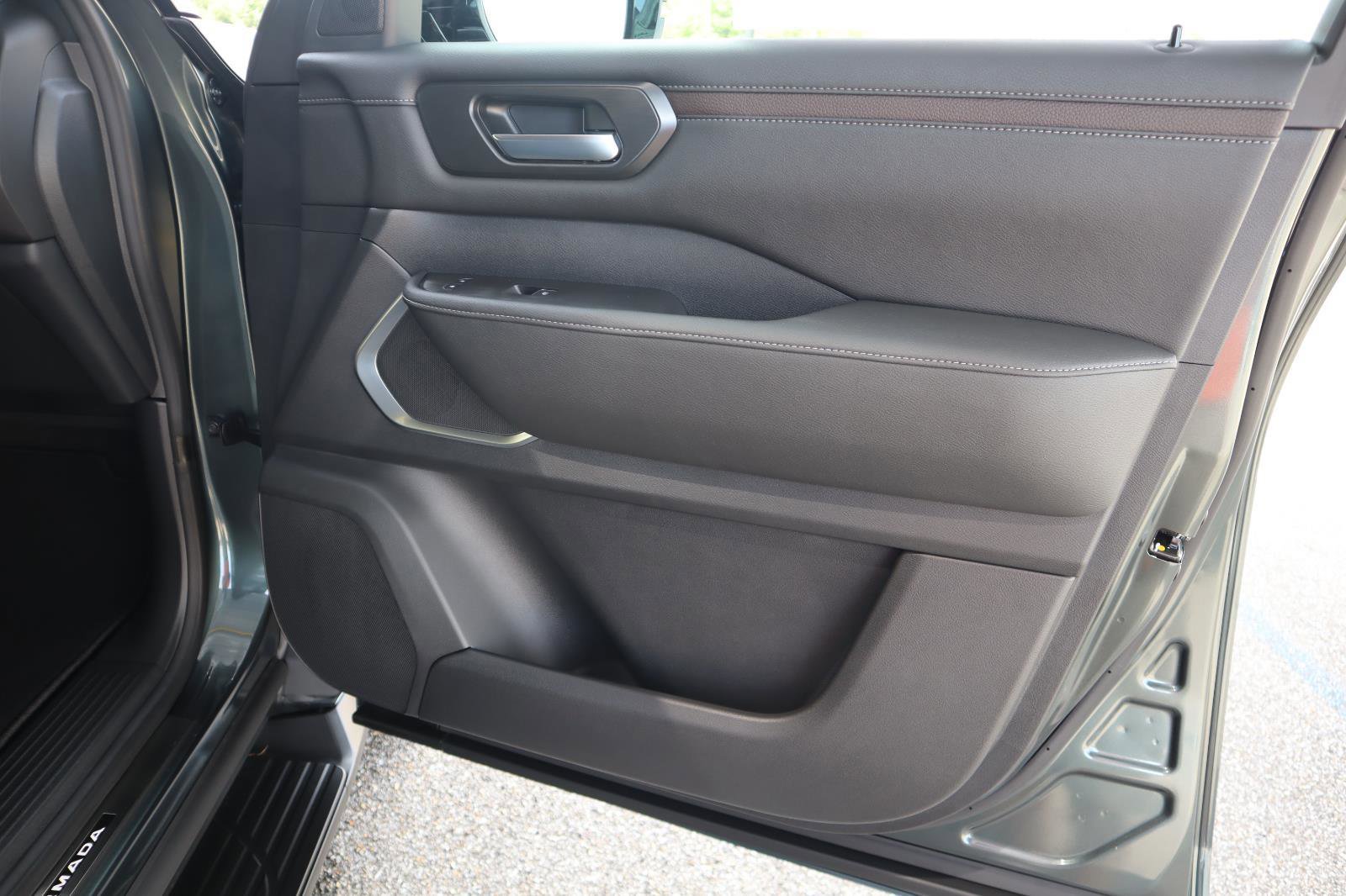 New 2026 Nissan Armada Platinum w/ Convenience Package image 57