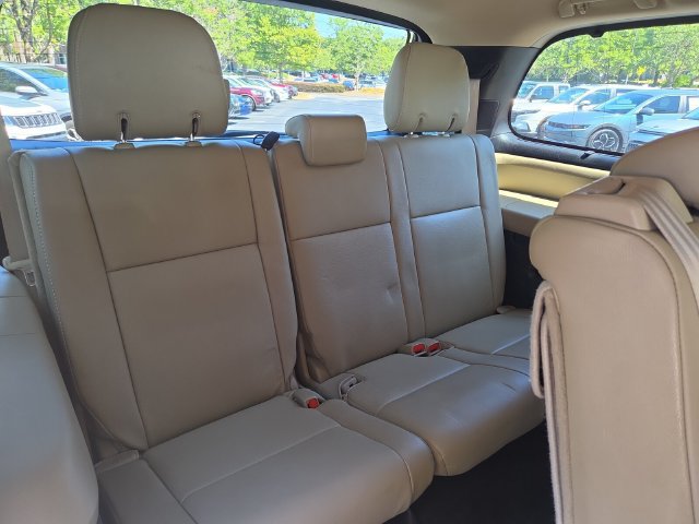 Used 2019 Toyota Sequoia Limited w/ Safety & Convenience Package RWD image 18