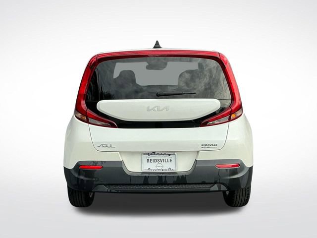 Used 2022 Kia Soul LX w/ Technology Package image 4