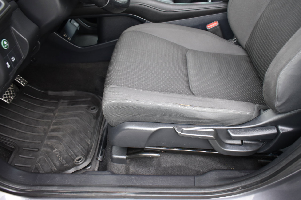 Used 2019 Honda HR-V Sport image 25