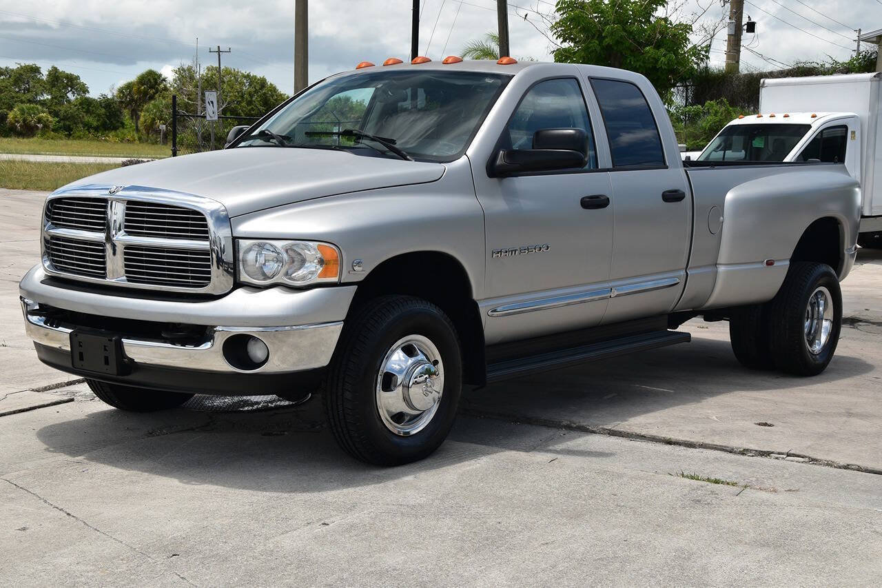 Used 2004 Dodge Ram 3500 Truck SLT w/ Trailer Tow Group AWD/4WD image 3