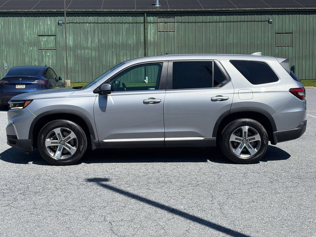 Used 2023 Honda Pilot EX-L image 4