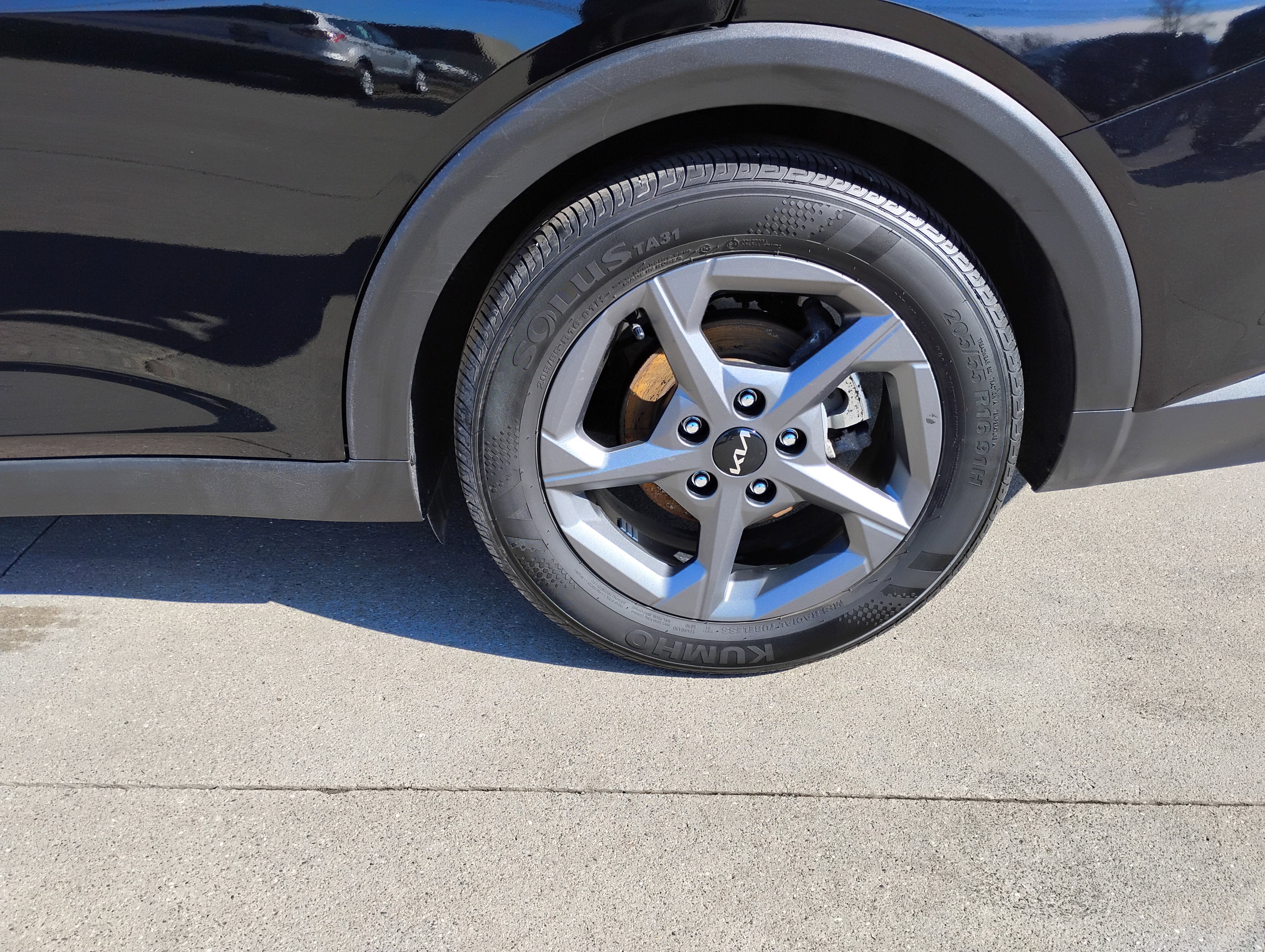 Used 2025 Kia K4 LXS image 22