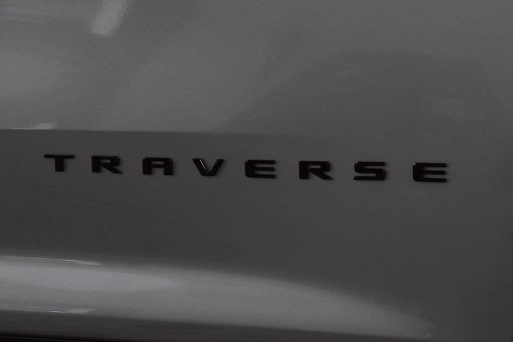 New 2026 Chevrolet Traverse Z71 w/ Enhanced Driving Package AWD/4WD image 17