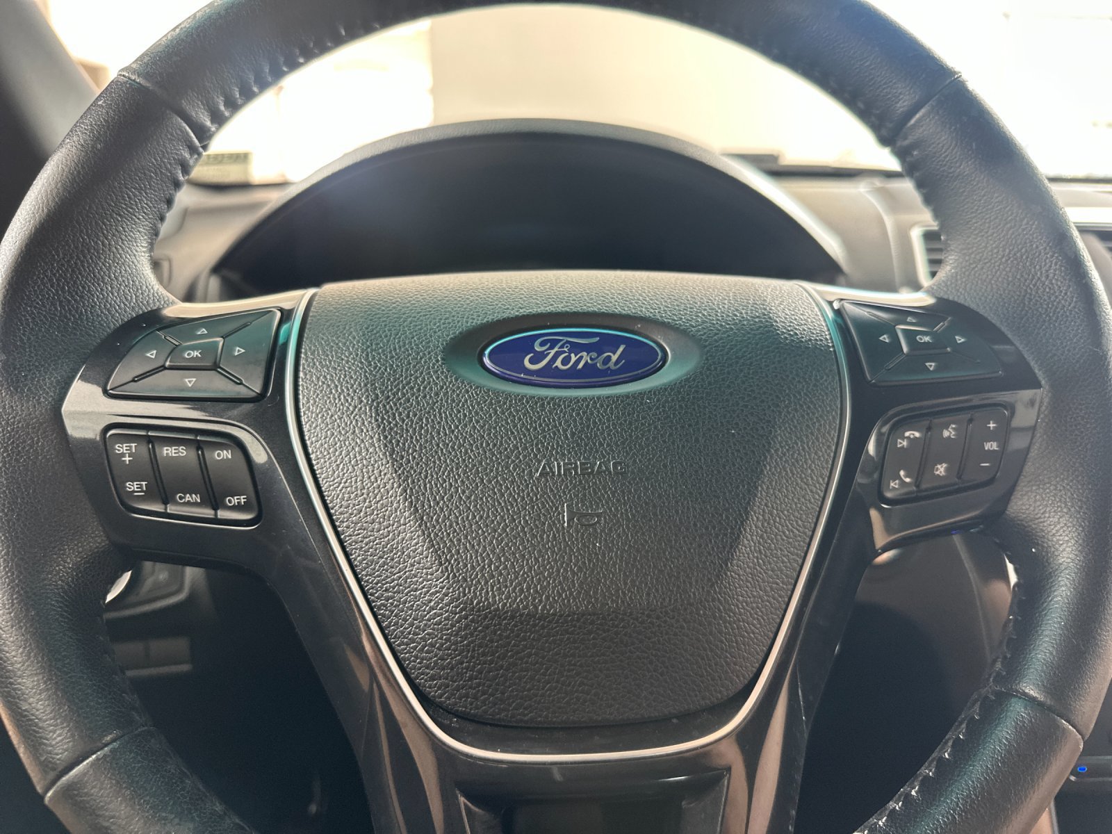 Used 2016 Ford Explorer Limited FWD image 21