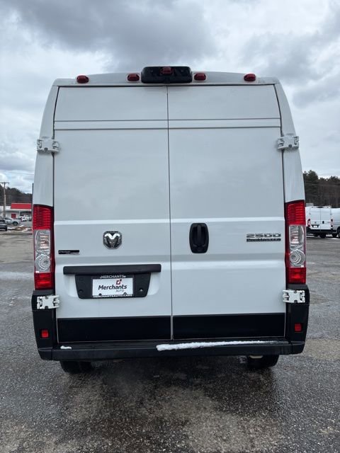 Used 2025 RAM ProMaster 2500 w/ Convenience Group image 6