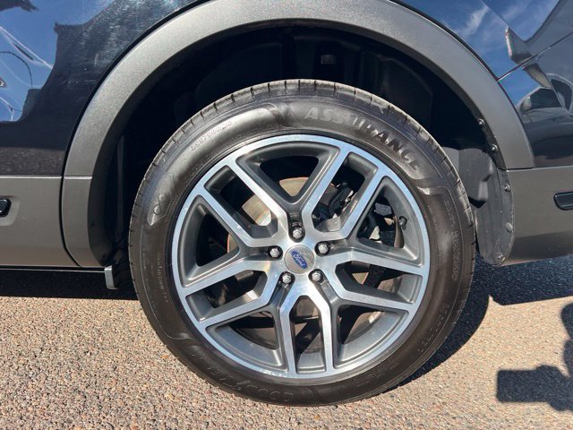 Used 2018 Ford Explorer Sport w/ Equipment Group 401A AWD/4WD image 9