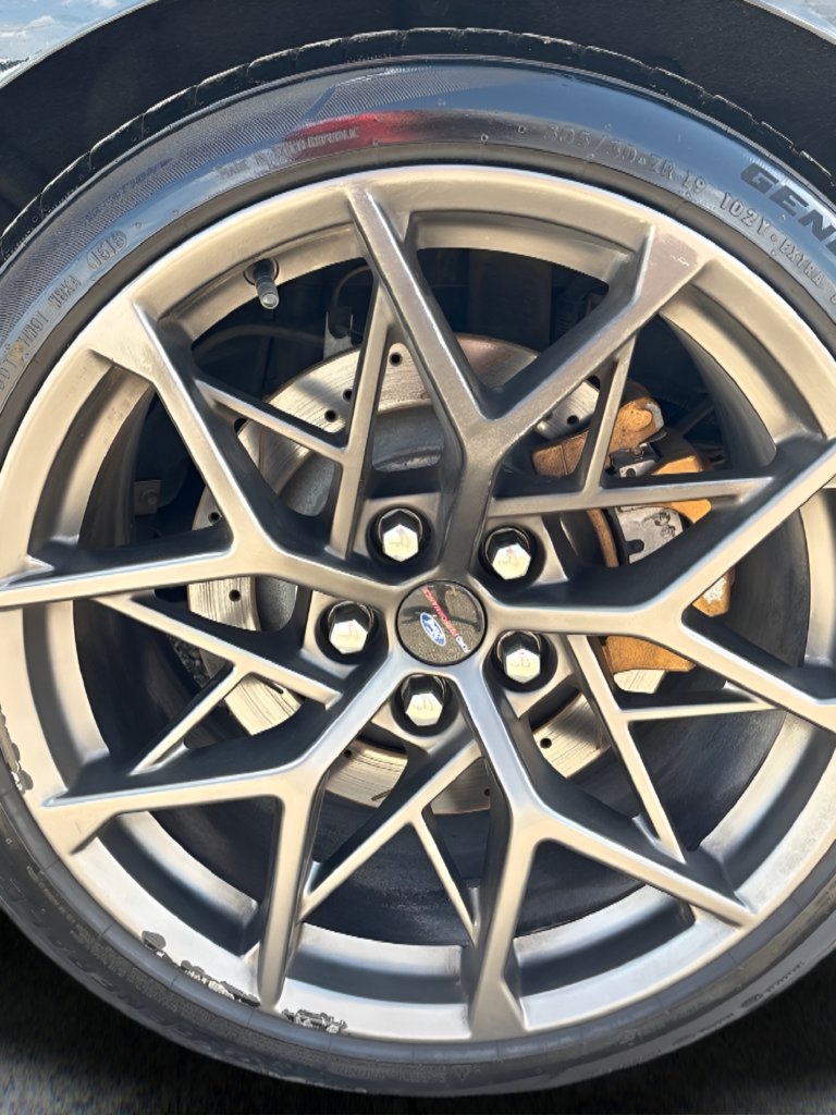 Used 2017 Ford Mustang Premium RWD image 27