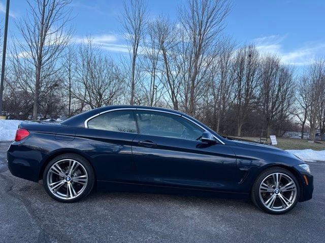 Used 2017 BMW 430i xDrive Convertible image 2