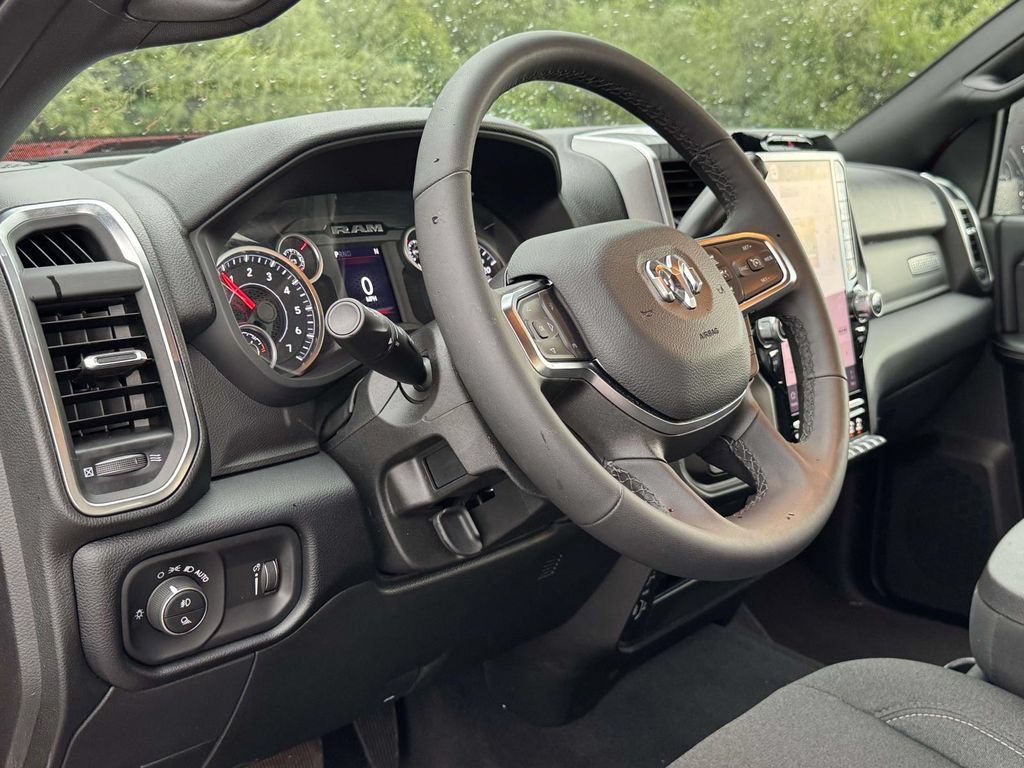 Used 2026 RAM 2500 Big Horn AWD/4WD image 2