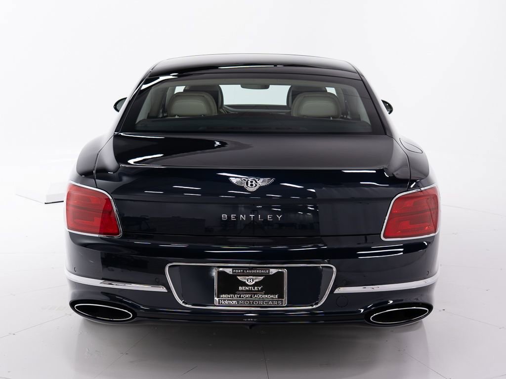 Used 2020 Bentley Flying Spur W12 AWD/4WD image 4
