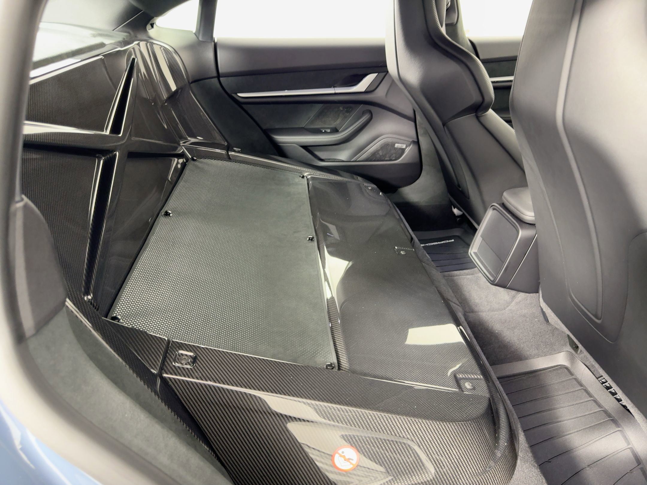 Used 2025 Porsche Taycan Turbo GT image 28